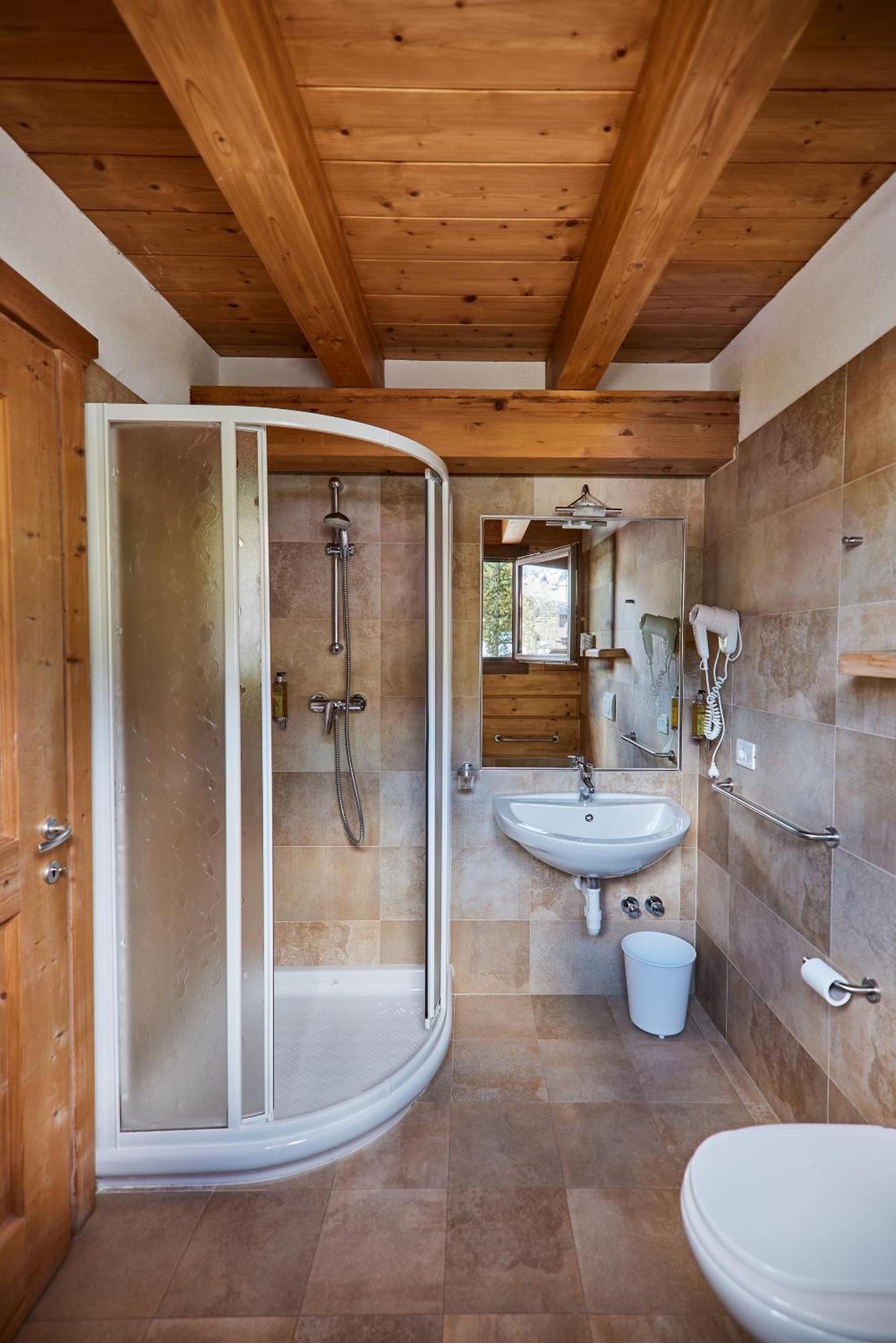 Hotel Vallechiara บอร์มิโอ ภายนอก รูปภาพ