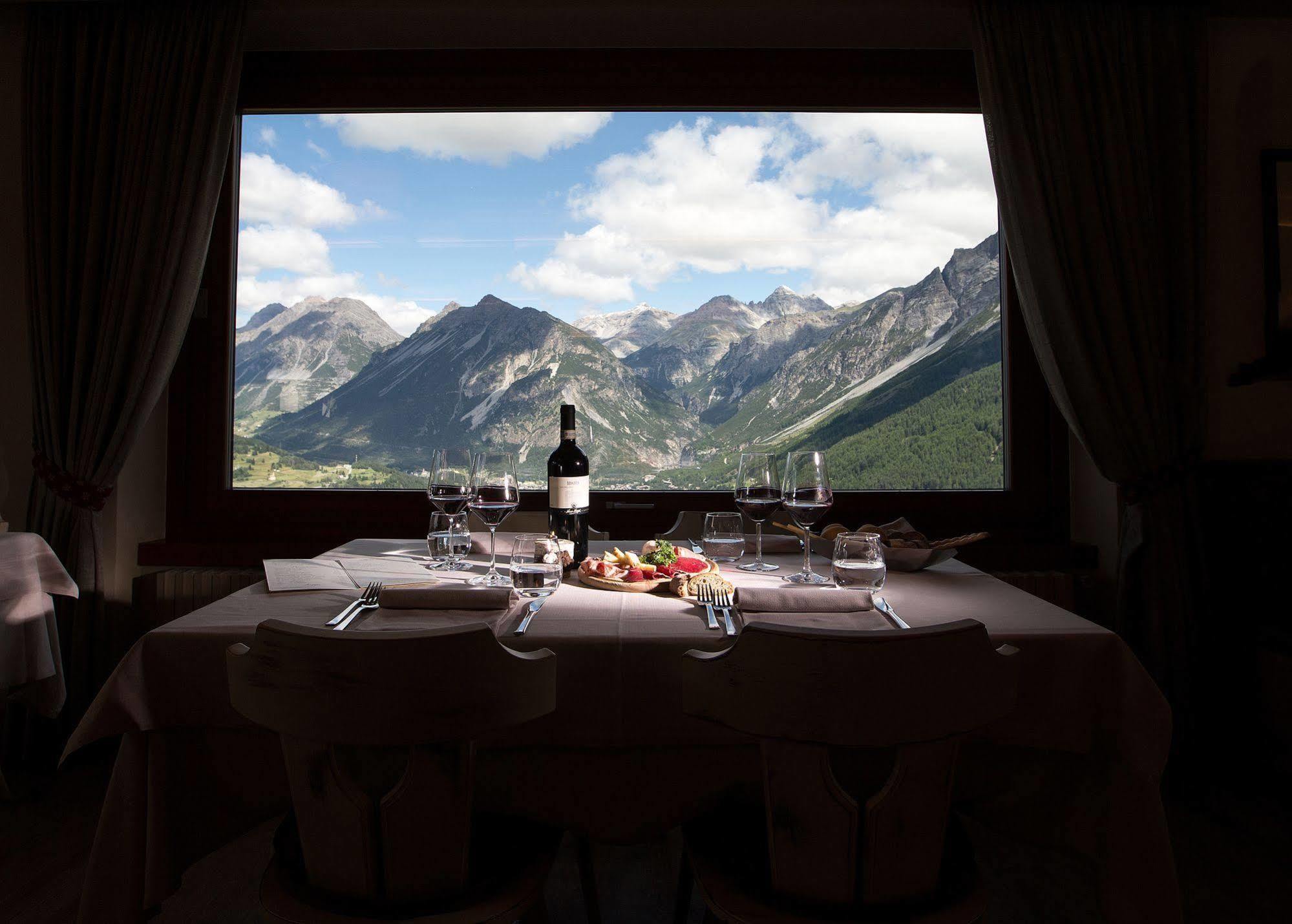 Hotel Vallechiara บอร์มิโอ ภายนอก รูปภาพ